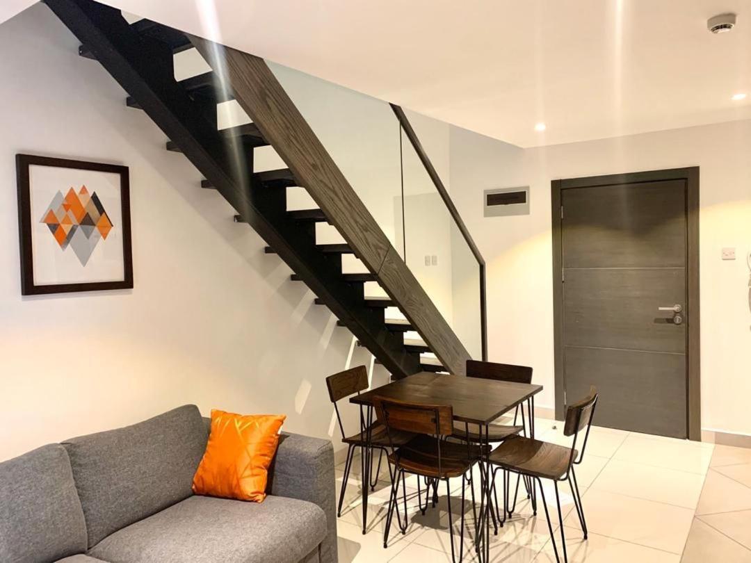 One Bedroom Apartment At A Embassy Gardens Cantonments Akra Dış mekan fotoğraf