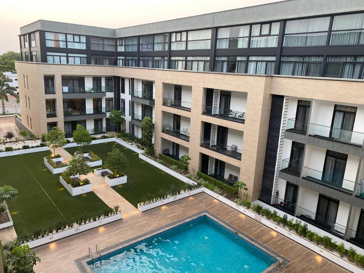One Bedroom Apartment At A Embassy Gardens Cantonments Akra Dış mekan fotoğraf