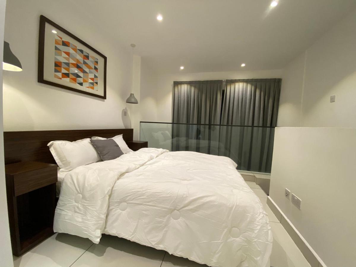 One Bedroom Apartment At A Embassy Gardens Cantonments Akra Dış mekan fotoğraf
